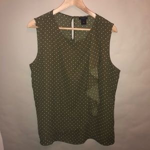 Like New Polka Dot Ruffle Detail Top